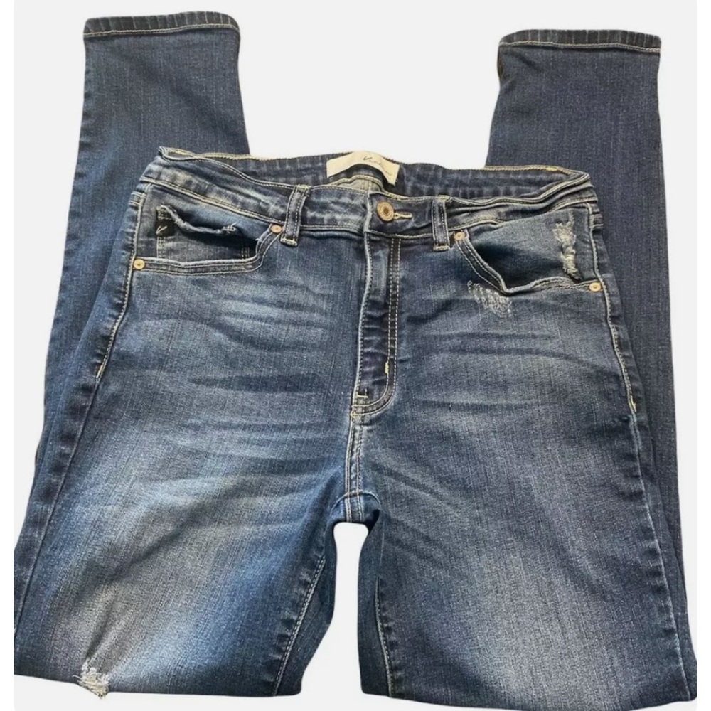 KANCAN JEANS WOMEN’S SIZE 30 MID RISE ANKLE SKINNY MED WASH DISTRESSED